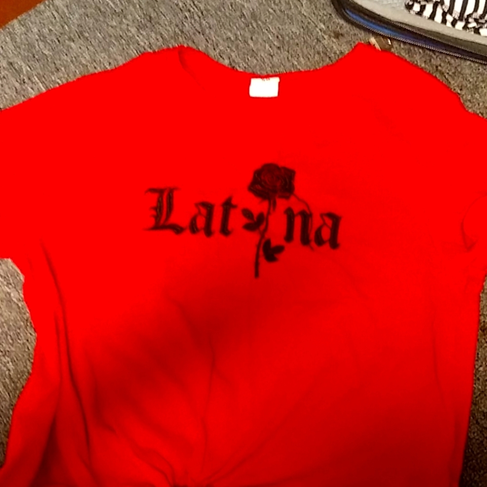 A shirt xs